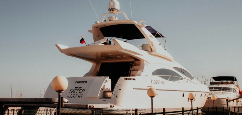 photo-1691845559936-00a79a4717a1